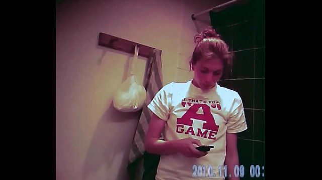 Azul Voyeur Peeping Coed Shower Spying Amateur Porn Shower